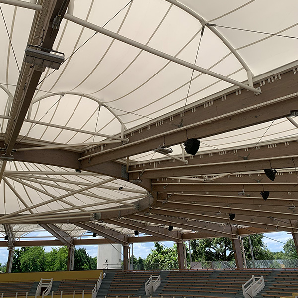 Intérieur des arènes - Structure en bois - Arbonis