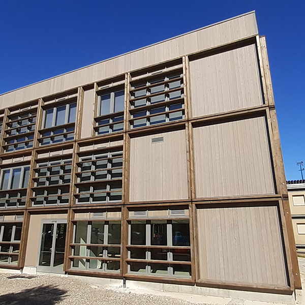 Lycée René Descartes à Saint Genis Laval